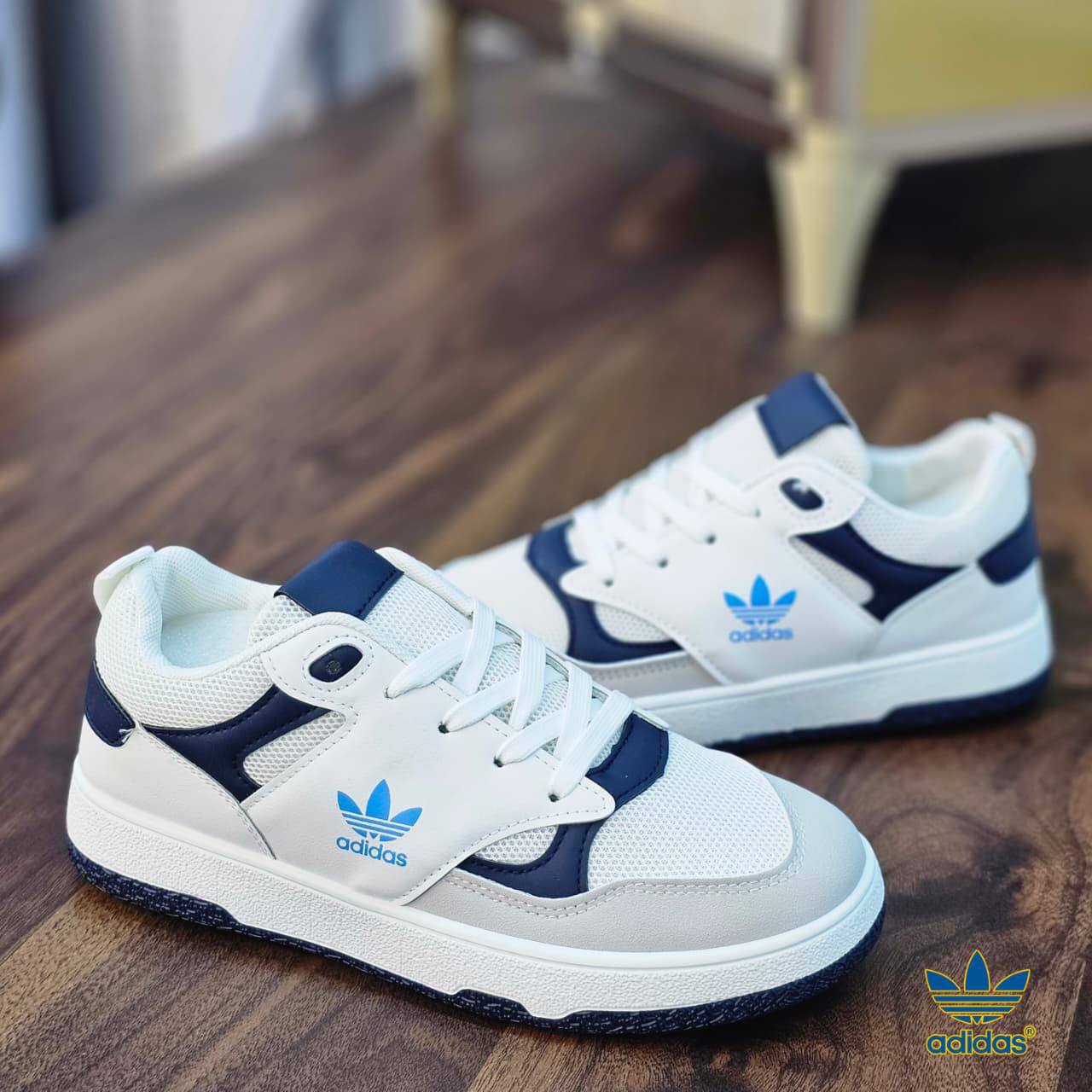 Adidas
Size…39…to…45
75 dhs🪙💚

Zain163
♥️♥️♥️