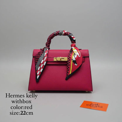 Hermes ᴋᴇʟʟʏ ʙᴀɢ  
gold hardware 
ᴡɪᴛʜ ʙᴏx 🎁
ʟᴇᴀᴛʜᴇʀ 
sɪᴢᴇ:22ᴄᴍ 
95 dhs✅

Zain56
♥️♥️♥️