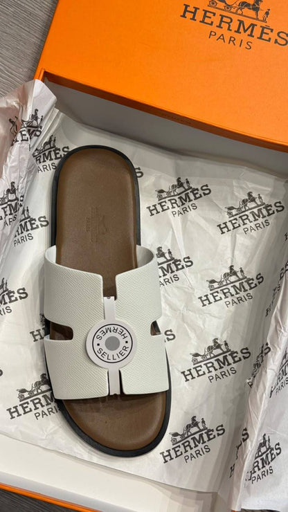Hermes

40 to 45

105 dhs🇦🇪🇦🇪

Zain183
♥️♥️♥️