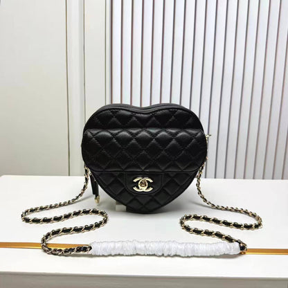 Chanel 
Master
With. Box
🎁🎁🎁
320 dhs🪙🌨️

Zain131
♥️♥️♥️