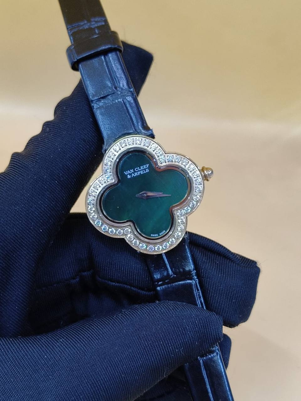 VCA Watch
High Quality
230 dhs🇦🇪🇦🇪

Zain25
♥️♥️♥️