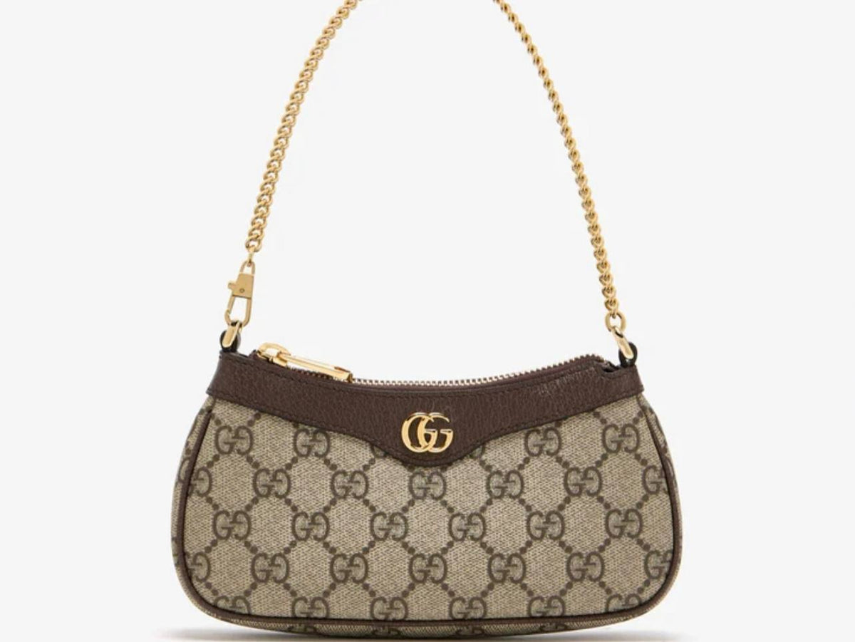 Gucci

90 dhs🇦🇪🇦🇪

with box
size 19cm

Zain26
♥️♥️♥️