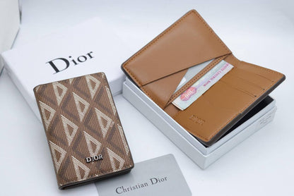 Dior Wallet 

65 dhs🇦🇪🇦🇪

With Box

Zain33
♥️♥️♥️