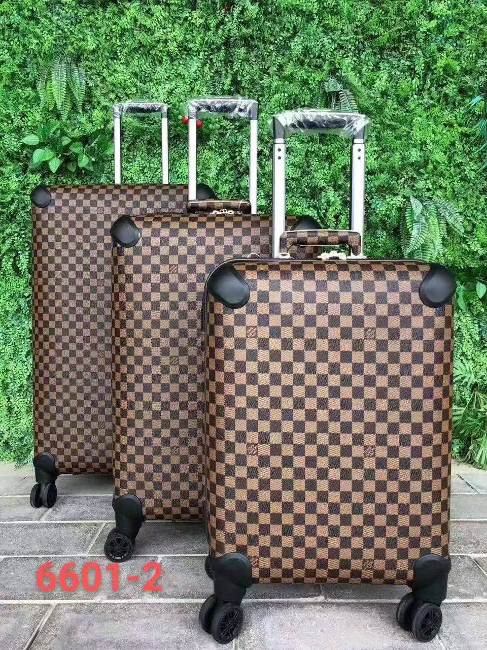 Travel Bags Set
540 dhs🪙🌨️

Zain200
♥️♥️♥️