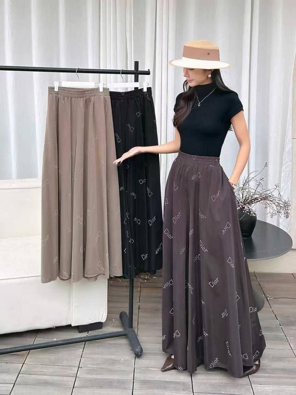 NEW🌺
60 dhs🌺
free size

Zain140
♥️♥️♥️