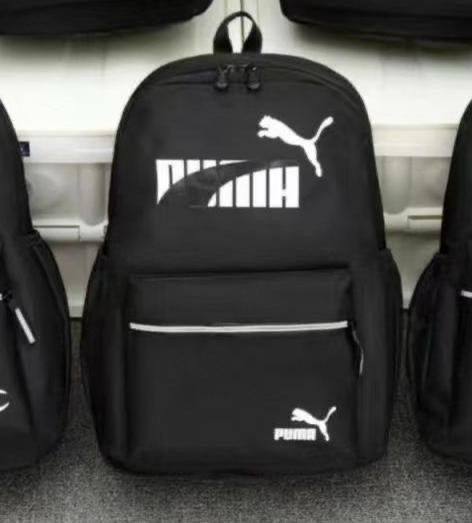 Sport Bags
45*31*5cm
45 dhs❣️

Zain17
♥️♥️♥️