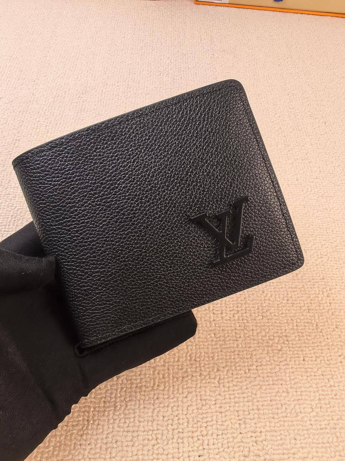 LV

Super Master

320 dhs🇦🇪🇦🇪

Zain275
♥️♥️♥️