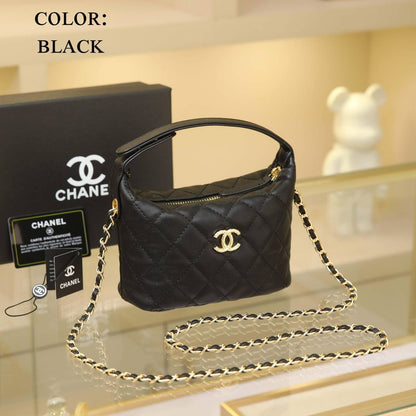 Chanel 𝟐𝟓ᴄ ʜᴏʙᴏ sᴍᴀʟʟ
 ᴄʟᴜᴛᴄʜ ʙᴀɢ  ʟᴏɴɢ ᴄʜᴀɪɴ
ɢᴏʟᴅ ʜᴀʀᴅᴡᴀʀᴇ
ᴛᴏᴘ ʜᴀɴᴅʟᴇ ᴇʟᴇɢᴀɴᴄᴇ
ᴡɪᴛʜʙᴏx🎁🎁🎁
ᴄᴀᴠɪᴀʀ ᴍᴀᴛᴇʀɪᴀʟ
95 dhs✅

Zain56
♥️♥️♥️