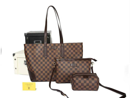 LOUIS VUITTON 


3 IN 1 , 

NEW CAME 

GOOD QUALITY 
115 dhs🇦🇪🇦🇪

Zain39
♥️♥️♥️