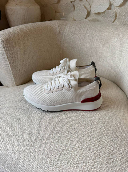 BRUNELLO CUCINELLI
*VIP QUALITY*
*SIZE: 40 TO 46*
450 dhs✅

Zain185
♥️♥️♥️