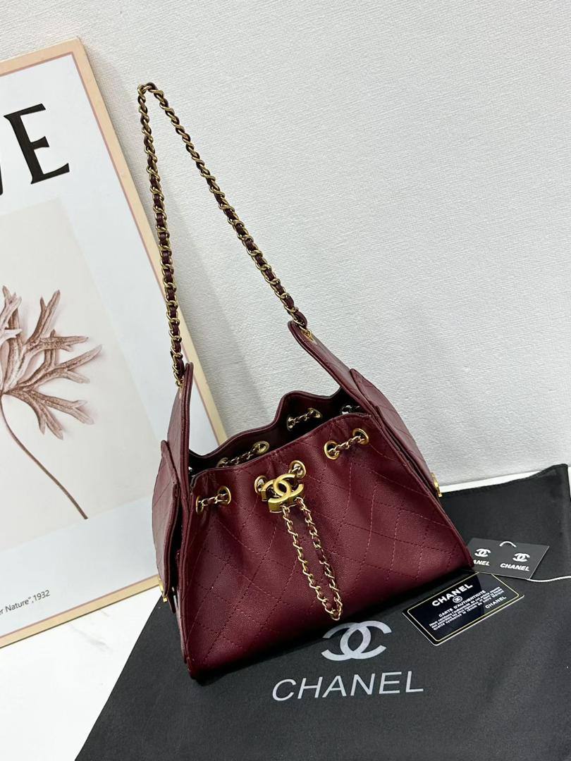 Chanel
110 dhs✅
high quality25 cm

Zain26
♥️♥️♥️