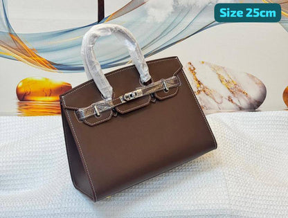 Hermes
Best quality

With box’s
🎁🎁🎁

115 dhs❤️
size 25cm

Zain158
♥️♥️♥️