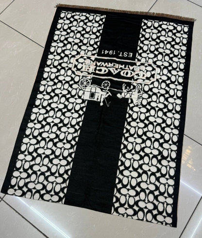 Winter scarf 
45 dhs🪙🌨️

Zain93
♥️♥️♥️