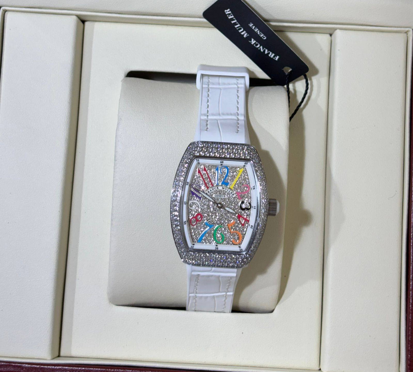 FRANCK MULLER 
_*WOMEN*_
_MASTER QUALITY_

380 dhs❣️
___WITH BOX_____❒
🎁🎁🎁

Zain108
♥️♥️♥️