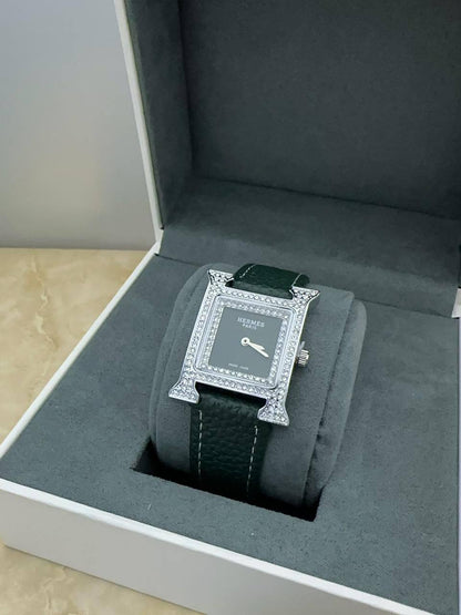 New Stock watches
65 dhs🪙

Zain45
♥️♥️♥️