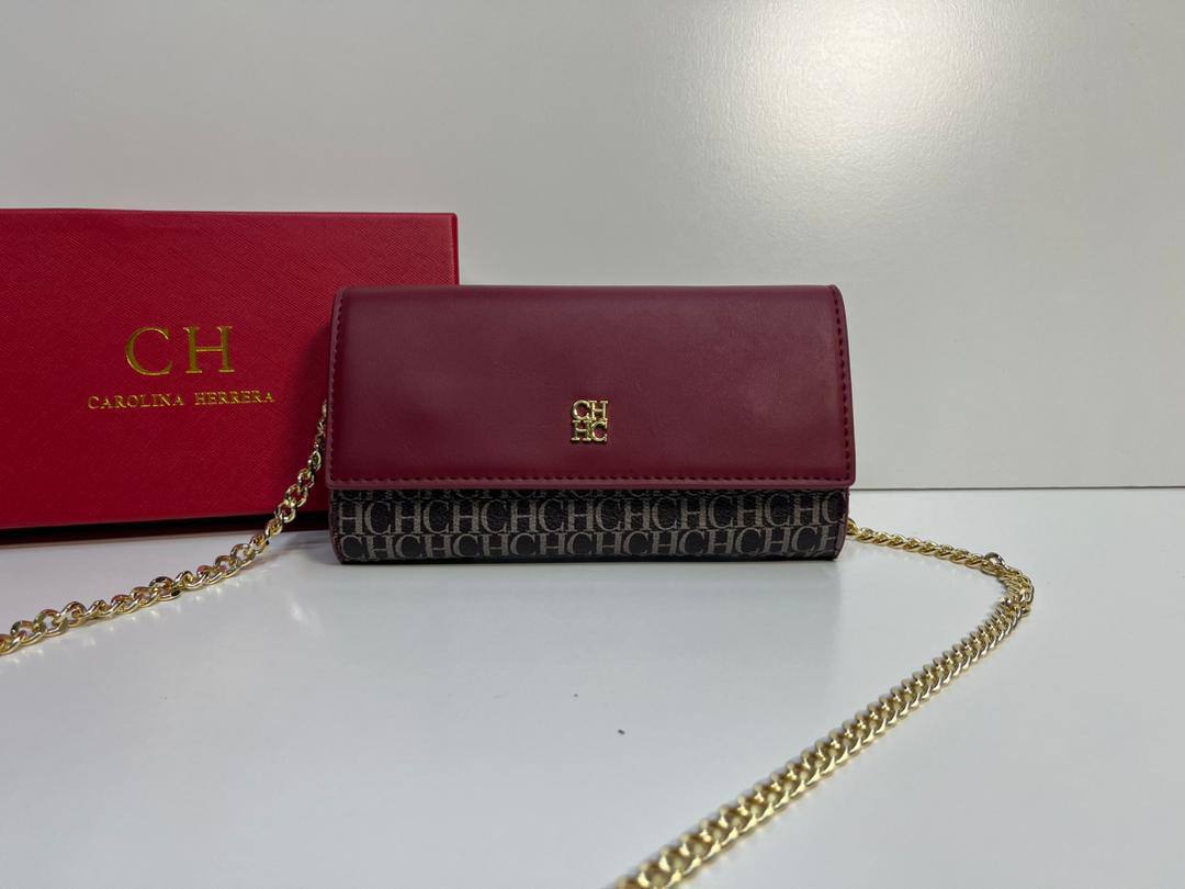 Coach - CH - DKNY
85 dhs❣️
with box
🎁🎁🎁

size 19×5×11cm

Zain41
♥️♥️♥️