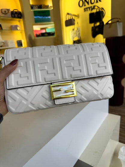 Fendi master

280 dhs 


WhatsApp for order 

0507557372
0568585901

Zain131
♥️♥️♥️

Zc