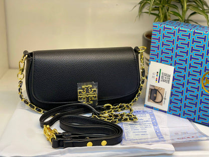 Tory Burch

with box
🎁🎁🎁

105 dhs❣️

Zain06
♥️♥️♥️