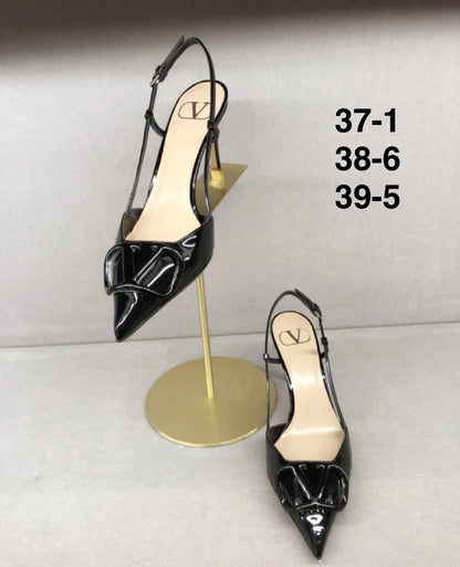 Valentino
120 dhs🪙💕

Zain40
♥️♥️♥️