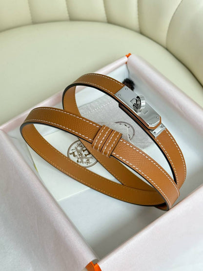 HERMES
Women’s Belt
Master Quality 
310 dhs✅

Zain276
♥️♥️♥️