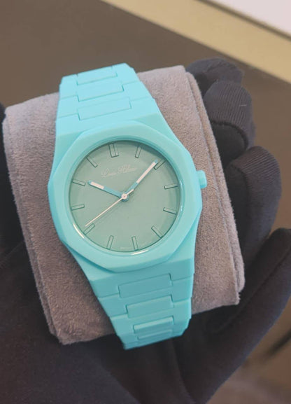 Louis Hilano 
watches for men 
good quality
230 dhs🪙💕
polycarbon

Zain59
♥️♥️♥️