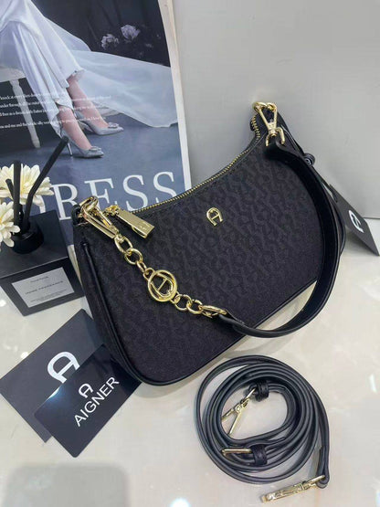 Aigner
95 dhs🪙

Good quality 

with box
🎁🎁🎁

Zain39
♥️♥️♥️