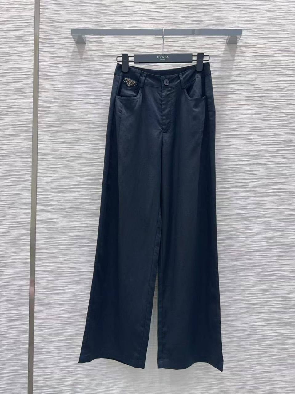 *New collections*                                                
PRADA
*Super Master quality*
*Sizes: S M L XL* 
320 dhs✅

Zain308
♥️♥️♥️