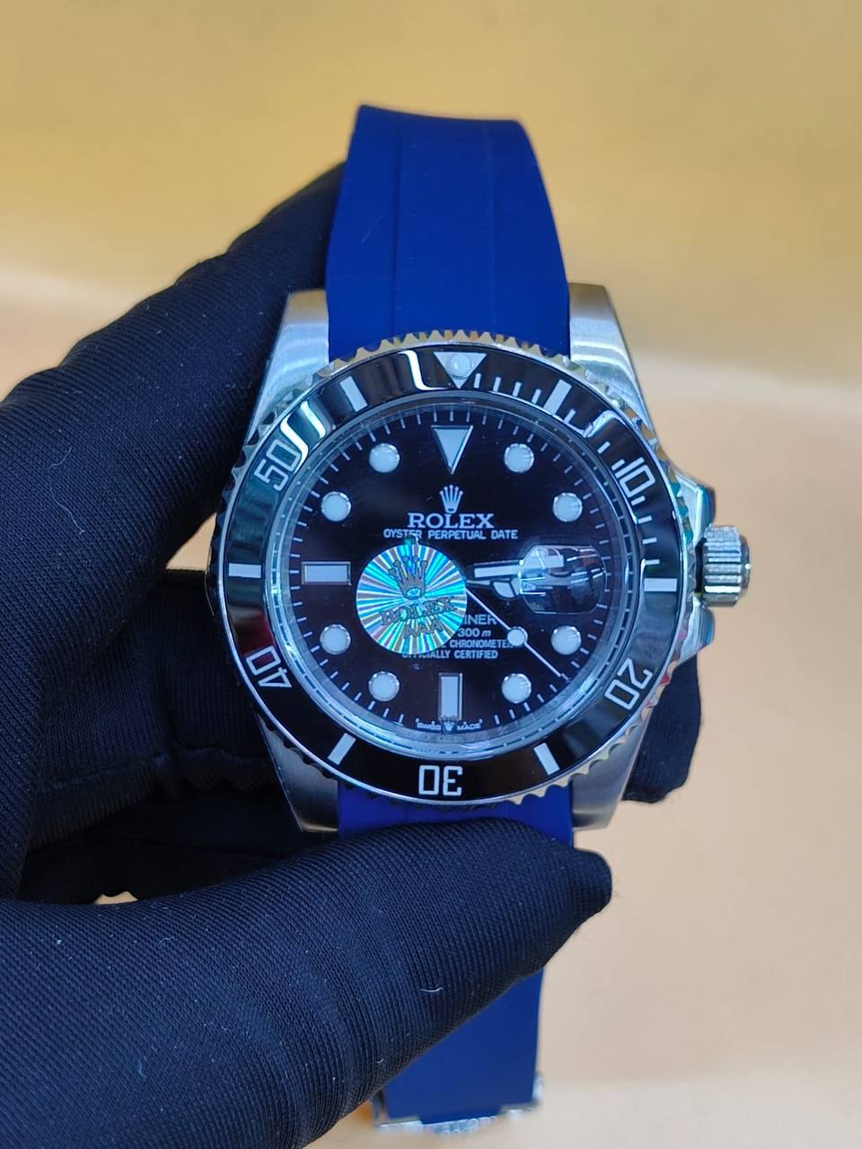 Rolex 
submariner automatic
 for mens
240 dhs✅

Zain25
♥️♥️♥️