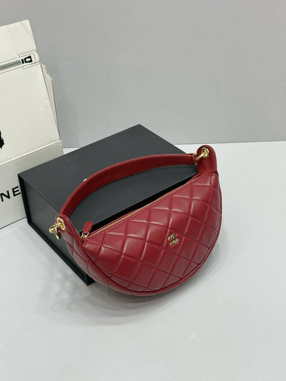 Chanel Master
25cm🫶🏼
260 dhs👑

Zain228
♥️♥️♥️