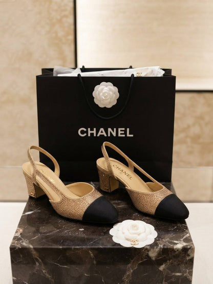 Chanel Lady heel

120 dhs🇦🇪🇦🇪🇦🇪

Size: 36-41 🥰
Withbox & Paper Bag

Zain40
♥️♥️♥️