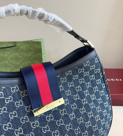 GUCCI 
 HIGH QUALITY 
120 dhs✅

Zain295
♥️♥️♥️