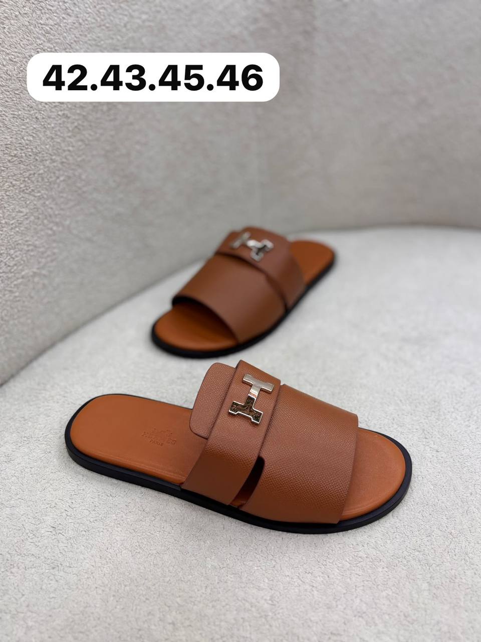Hermes
110 dhs✅
Size 40-46

Zain55
♥️♥️♥️
