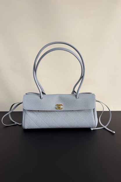 Chanel
SUPER MASTER QUALITY 
SIZE:30 cm
For Price 👇 WhatsApp✅
0568585901 
0507557372
0552275751 Owner Zain 👌

Zain307
♥️♥️♥️