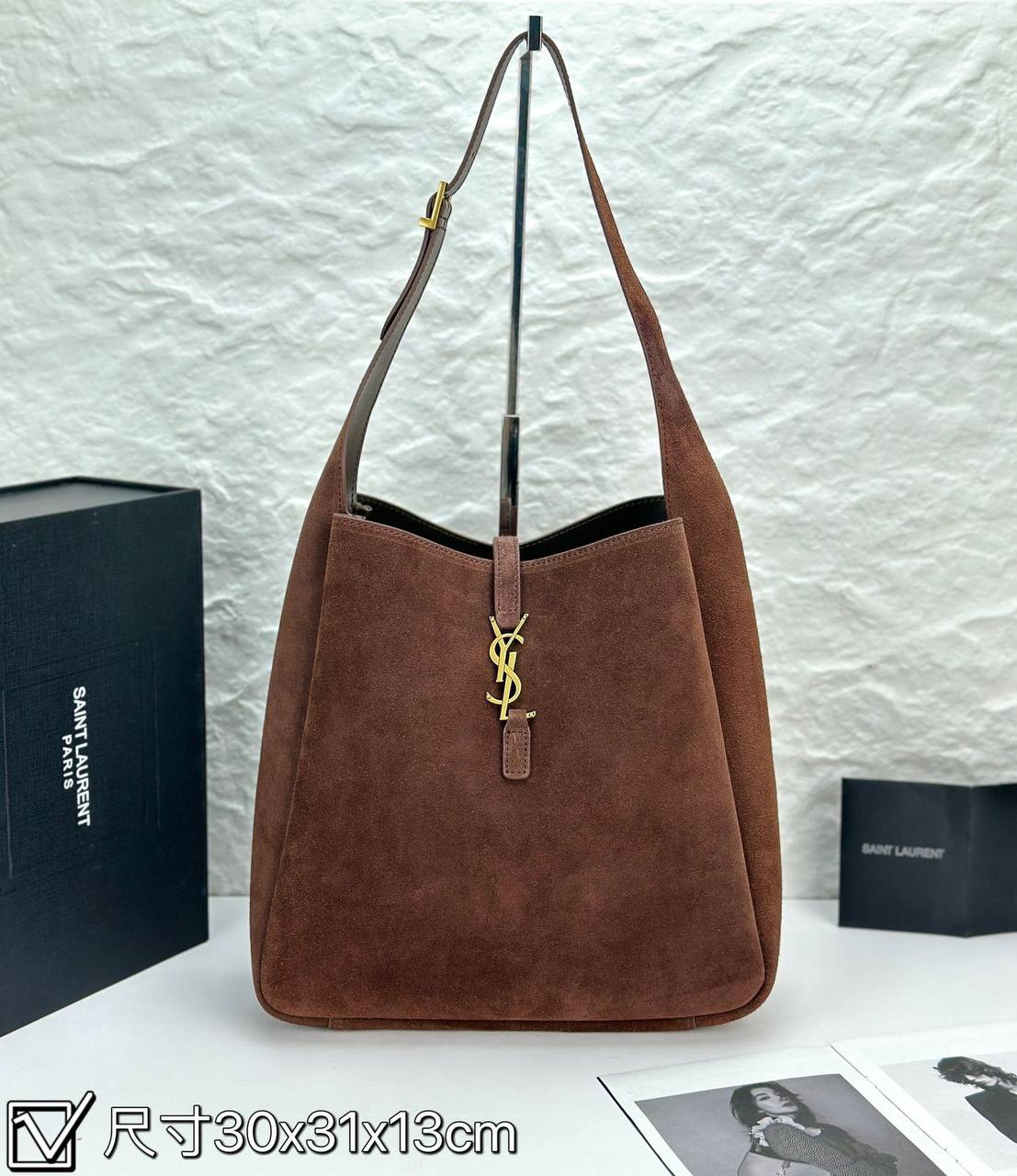 YSL
Master
Suede Material 💕💕
30cm
350 dhs🪙🌨️

Zain228
♥️♥️♥️