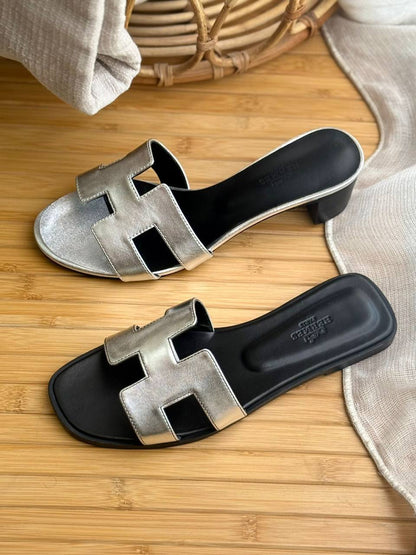 Hermes 
AAA+ Quality
𝗦𝗶𝘇𝗲 𝟯𝟲 𝘁𝗼𝗼 𝟰𝟭
450 dhs✅

Zain303
♥️♥️♥️