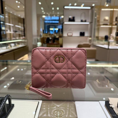 *women WALLET*

*MASTER QUALITY*

140 dhs❣️

Zain202
♥️♥️♥️