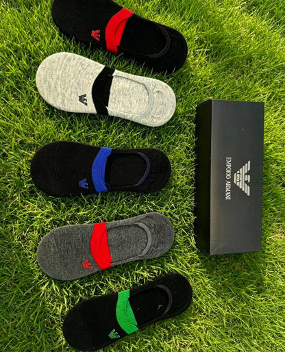 Socks 🧦*
good quality 💯
5 pieces 💥
With boxes 📦 
55 dhs✅

Zain216
♥️♥️♥️