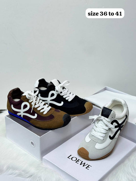 Loewe
140 dhs✅

Zain21
♥️♥️♥️