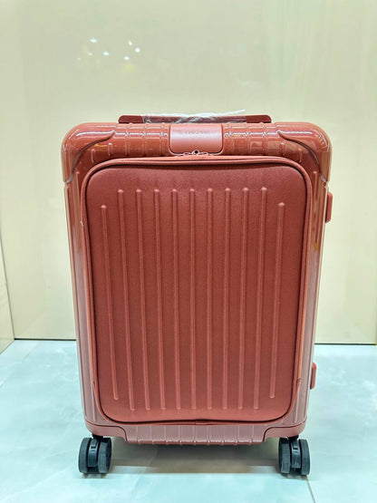 Available ❤️
brand new Rimowa Cabin Suitcase featuring a protective cover and spinner wheels❣️
For Price 👇 WhatsApp✅
0568585901 
0507557372
0552275751 Owner Zain 👌

Zain71
♥️♥️♥️