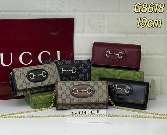 Gucci

with box
🎁🎁🎁

70 dhs❣️

Zain13
♥️♥️♥️