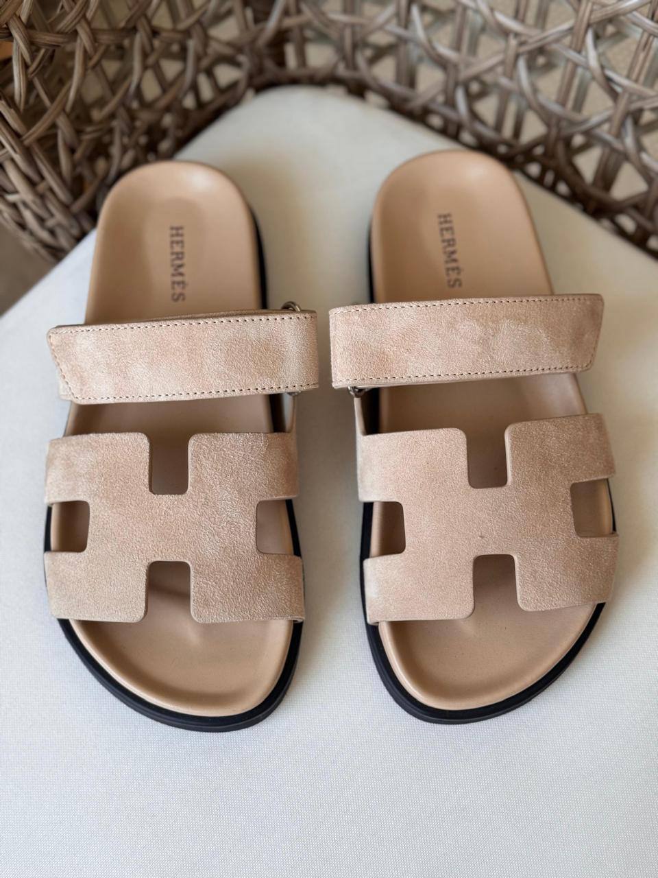 🩶 HERMES 🩶
✨ New Collection
👠 36–41
💎 Premium Quality
🔥 Super Master
450 dhs💛

Zain198
Zain309
♥️♥️♥️