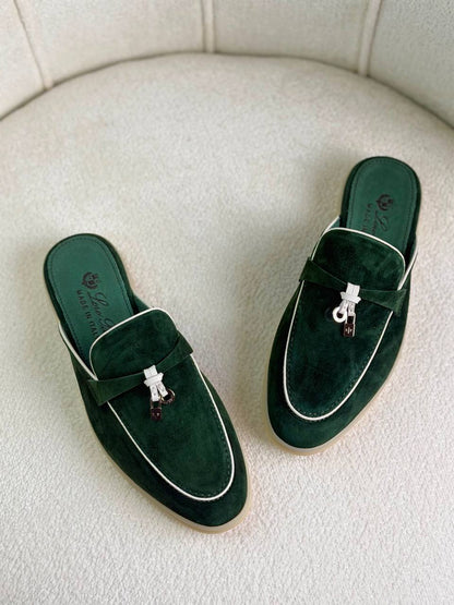 Loro Piana
Super *AAA* *+* Quality 💯 
With original packing🎁🎁
SIZE:36and41
Available now
450 dhs🇦🇪🇦🇪

Zain309
♥️♥️♥️