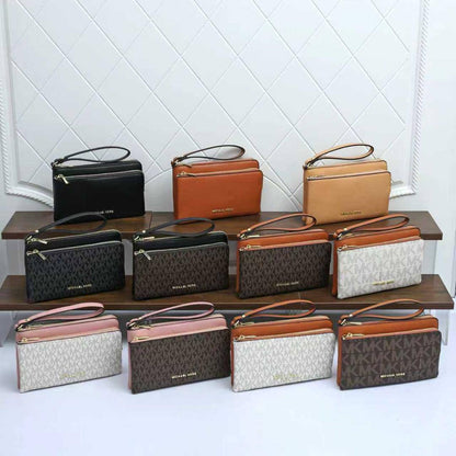 Wallets
45 dhs🇦🇪🇦🇪

Zain182
♥️♥️♥️