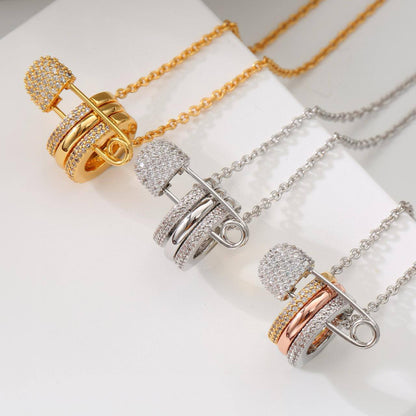 Apm SET ❤️‍🔥*
Necklace 🍁
Earring🔥
Bangle 🌸
Ring 💍 size available 👇
6,7,8,9
With normal boxes 📦 
230 dhs🪙🌨️
With master box 🗃️ 
260 dhs🪙🌨️

Zain216
♥️♥️♥️