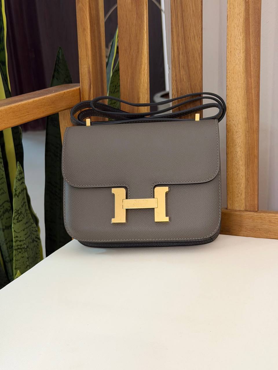 HERMES 
Super Master Quality ⚡️
With Mirror🪞
Original Packing 🎁
Size 18CM📏
For Price 👇 WhatsApp✅
0568585901 
0507557372
0552275751 Owner Zain 👌

Zain321
♥️♥️♥️