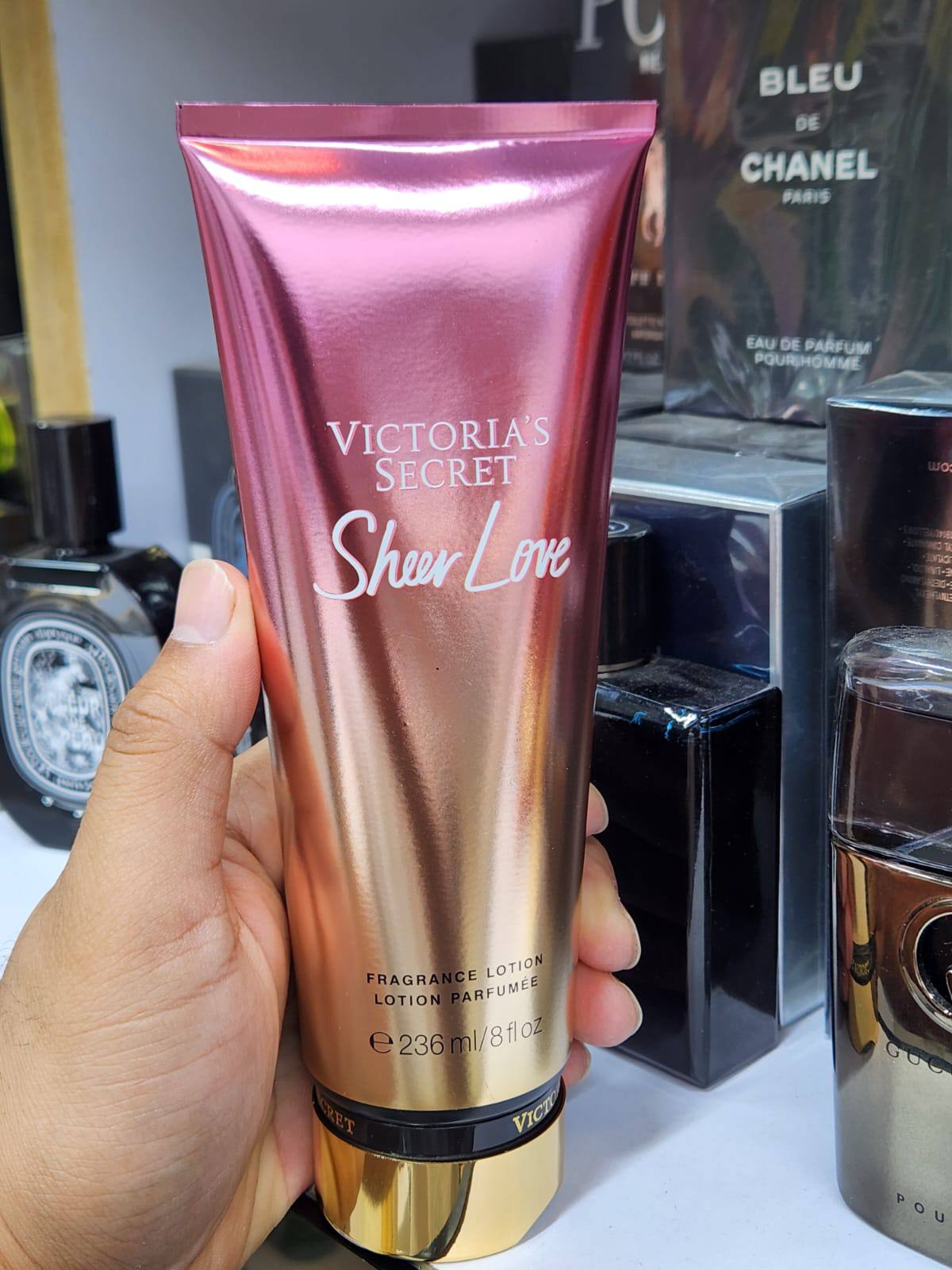 Victoria Secret 
Mist + Lotion
20 dhs❣️
10 Pcs Mix 110 dhs❣️

Zain87
♥️♥️♥️