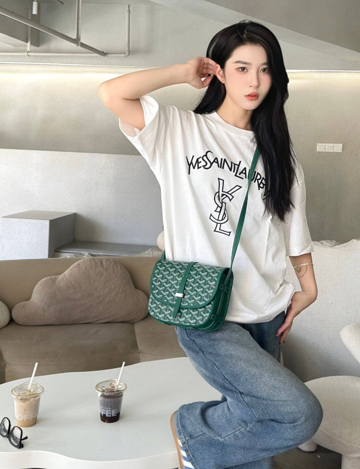 GOYARD SLING BAG 
UNISEX 
HIGH QUALITY 
WITH BOX
110 dhs🇦🇪🇦🇪

Zain295
♥️♥️♥️