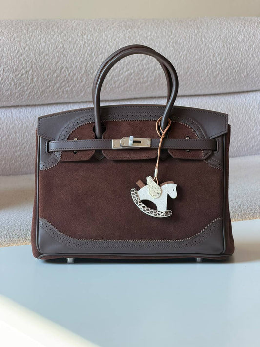 Hermes Birkin 

30cm💥

Master quality ✅

with box📦
790 dhs🇦🇪🇦🇪

Zain52
♥️♥️♥️