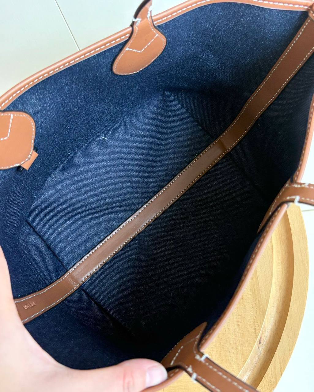 GUCCI 
COPY ONE NEW CAME SMALL  SIZE 
150 dhs❤️

Zain39
♥️♥️♥️