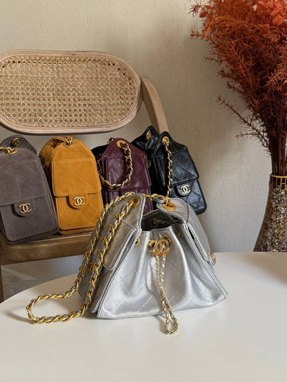 New Collection✨✨✨
CHANEL
22cm
360 dhs🪙💚
Top quality 
With box🎁

Zain167
♥️♥️♥️